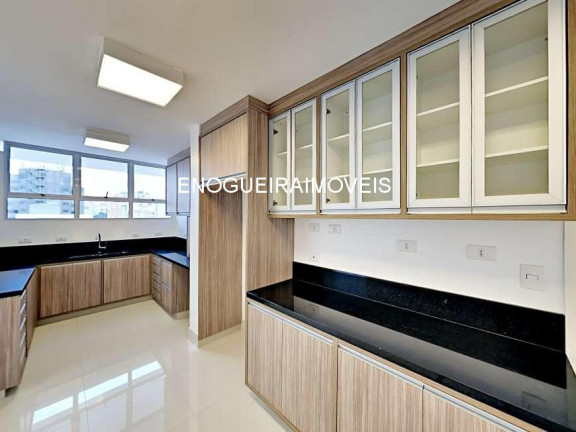 Imagem Imóvel com 4 Quartos à Venda, 380 m² em Santa Cecília - São Paulo Imagem Imóvel com 4 Quartos à Venda, 380 m² em Santa Cecília - São Paulo