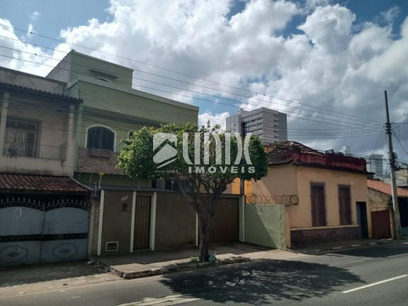 Casa com 4 Quartos à Venda, 140 m² em Centro - Campos Dos Goytacazes