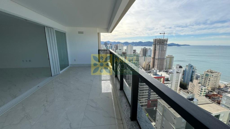 Imagem Apartamento com 4 Quartos à Venda, 180 m² em Meia Praia - Itapema Imagem Apartamento com 4 Quartos à Venda, 180 m² em Meia Praia - Itapema