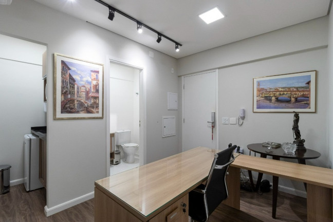 Sala Comercial à Venda, 39 m² em Vila Congonhas - São Paulo
