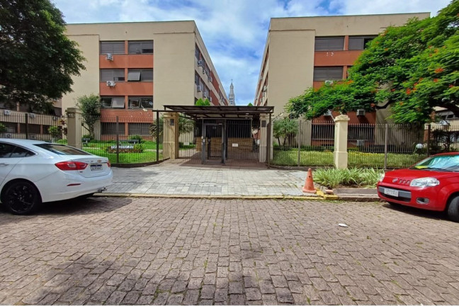 Imagem Imóvel com 3 Quartos à Venda, 111 m² em Rio Branco - Porto Alegre Imagem Imóvel com 3 Quartos à Venda, 111 m² em Rio Branco - Porto Alegre