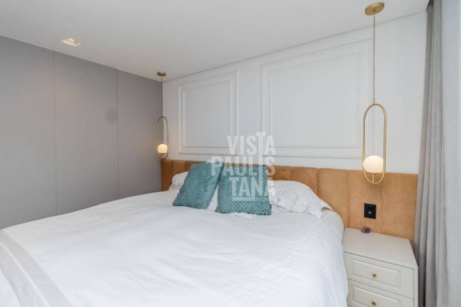 Imagem Casa com 1 Quarto à Venda, 138 m² em Vila Nova Conceição - São Paulo Imagem Casa com 1 Quarto à Venda, 138 m² em Vila Nova Conceição - São Paulo