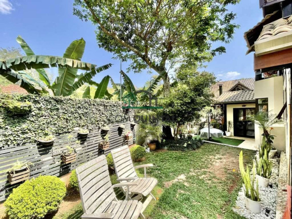 Imagem Casa com 3 Quartos à Venda, 343 m² em Fazendinha - Carapicuíba