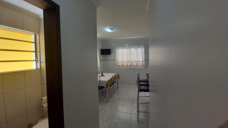 Imagem Casa com 3 Quartos à Venda, 260 m² em Jardim Record - Taboão Da Serra Imagem Casa com 3 Quartos à Venda, 260 m² em Jardim Record - Taboão Da Serra