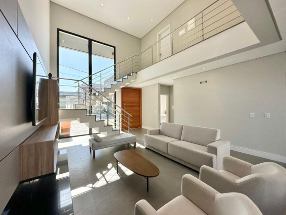 Imagem Sobrado com 4 Quartos à Venda, 212 m² em Centro - Xangri-la