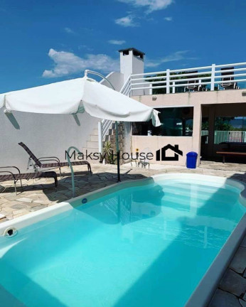Imagem Casa com 4 Quartos para Temporada, em Bal. Nereidas - Guaratuba Imagem Casa com 4 Quartos para Temporada, em Bal. Nereidas - Guaratuba