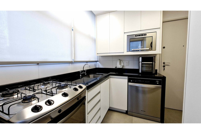 Imagem Apartamento com 3 Quartos à Venda, 130 m² em Itaim Bibi - São Paulo Imagem Apartamento com 3 Quartos à Venda, 130 m² em Itaim Bibi - São Paulo