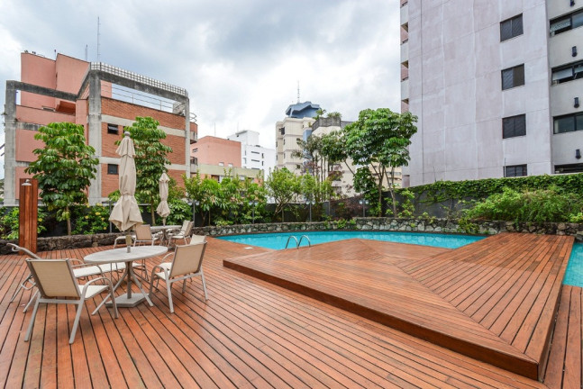 Imagem Apartamento com 3 Quartos à Venda, 134 m² em Real Parque - São Paulo Imagem Apartamento com 3 Quartos à Venda, 134 m² em Real Parque - São Paulo