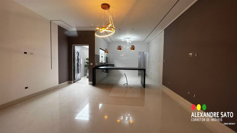 Imagem Casa com 3 Quartos à Venda, 116 m² em Caiçara - Praia Grande Imagem Casa com 3 Quartos à Venda, 116 m² em Caiçara - Praia Grande