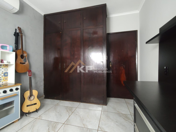 Imagem Sobrado com 3 Quartos à Venda, 229 m² em Presidente Médici - Ribeirão Preto Imagem Sobrado com 3 Quartos à Venda, 229 m² em Presidente Médici - Ribeirão Preto