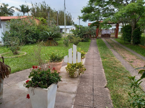Imagem Casa com 4 Quartos à Venda, 182 m² em Praia Itapeva - Torres