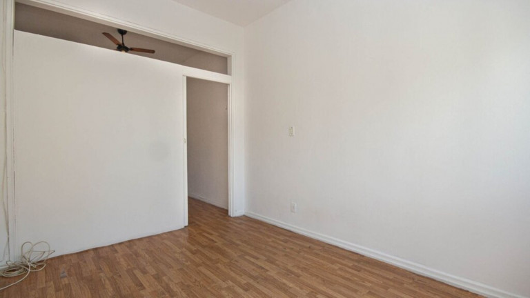 Imagem Imóvel com 1 Quarto à Venda, 26 m² em Copacabana - Rio De Janeiro Imagem Imóvel com 1 Quarto à Venda, 26 m² em Copacabana - Rio De Janeiro