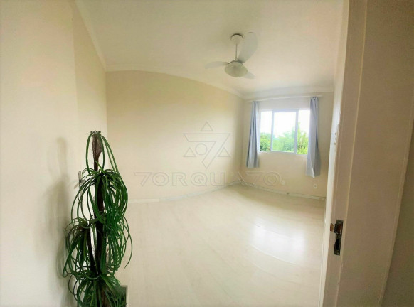 Imagem Apartamento com 2 Quartos à Venda, 56 m² em Centro - Tijucas