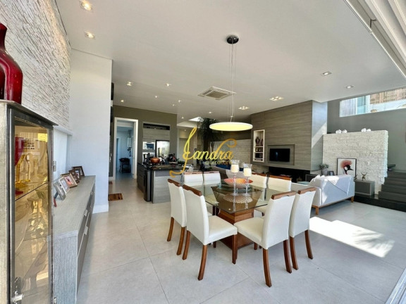 Imagem Casa de Condomínio com 5 Quartos à Venda, 327 m² em Centro - Xangri-la Imagem Casa de Condomínio com 5 Quartos à Venda, 327 m² em Centro - Xangri-la