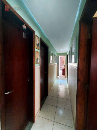 Imagem Casa com 3 Quartos à Venda, 350 m² em Jardim Vinte E Cinco De Agosto - Duque De Caxias Imagem Casa com 3 Quartos à Venda, 350 m² em Jardim Vinte E Cinco De Agosto - Duque De Caxias