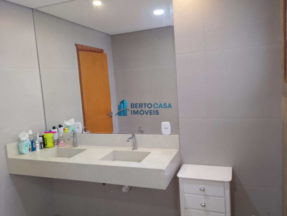 Imagem Casa com 3 Quartos à Venda, 210 m² em Itaquera - São Paulo Imagem Casa com 3 Quartos à Venda, 210 m² em Itaquera - São Paulo