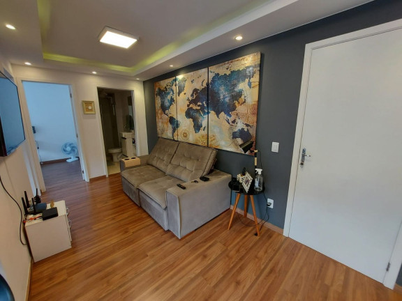 Imagem Apartamento com 2 Quartos à Venda, 49 m² em Pimenteiras - Teresópolis