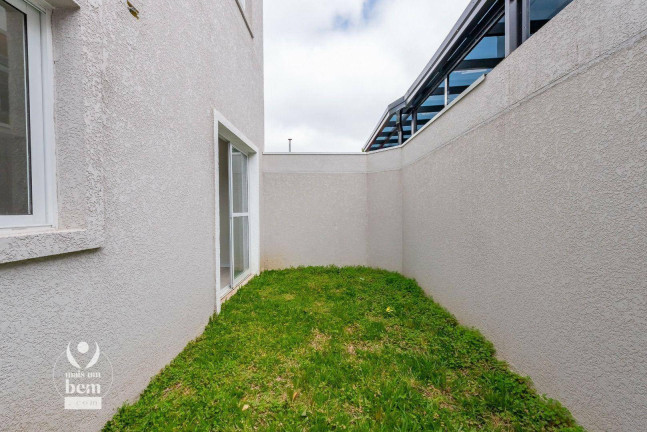 Imagem Sobrado com 3 Quartos à Venda, 180 m² em Portão - Curitiba