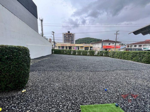Imagem Sobrado com 3 Quartos à Venda,  em Saguaçu - Joinville