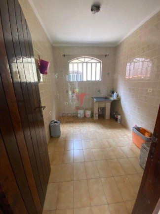 Imagem Casa com 4 Quartos à Venda, 343 m² em Centro - Ribeirão Pires Imagem Casa com 4 Quartos à Venda, 343 m² em Centro - Ribeirão Pires