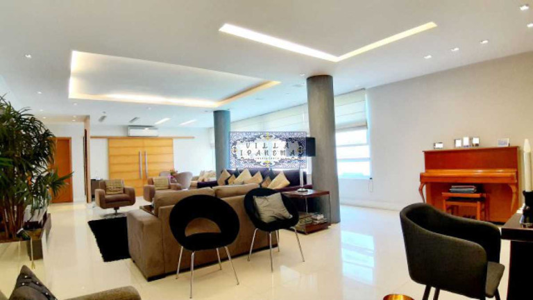 Imagem Apartamento com 7 Quartos à Venda, 360 m² em Copacabana - Rio De Janeiro Imagem Apartamento com 7 Quartos à Venda, 360 m² em Copacabana - Rio De Janeiro