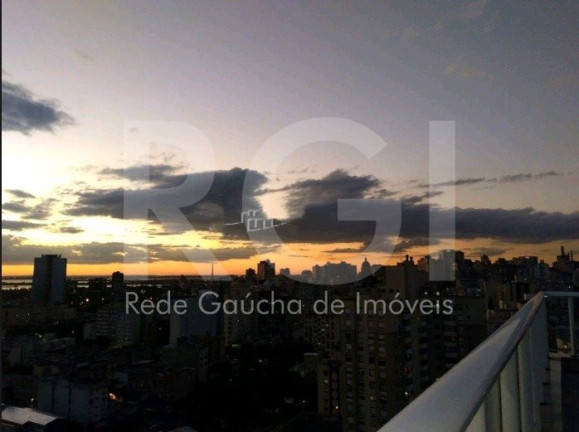 Imagem Apartamento com 1 Quarto à Venda, 50 m² em Centro Histórico - Porto Alegre Imagem Apartamento com 1 Quarto à Venda, 50 m² em Centro Histórico - Porto Alegre
