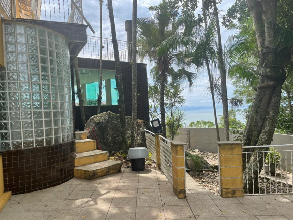 Imagem Casa de Vila com 5 Quartos à Venda, 630 m² em Morro Da Cruz - Florianópolis