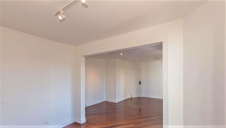 Imagem Apartamento com 4 Quartos à Venda, 125 m² em Campo Belo - São Paulo