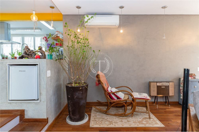 Imagem Casa com 3 Quartos à Venda, 226 m² em Chácara Monte Alegre - São Paulo Imagem Casa com 3 Quartos à Venda, 226 m² em Chácara Monte Alegre - São Paulo