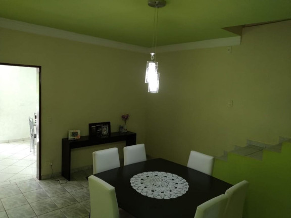 Imagem Sobrado com 4 Quartos à Venda, 220 m² em Jardim Cruzeiro Do Sul - São José Dos Campos Imagem Sobrado com 4 Quartos à Venda, 220 m² em Jardim Cruzeiro Do Sul - São José Dos Campos