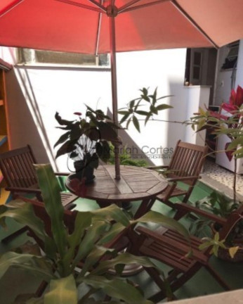 Imagem Imóvel com 2 Quartos à Venda, 85 m² em Centro - Niterói Imagem Imóvel com 2 Quartos à Venda, 85 m² em Centro - Niterói