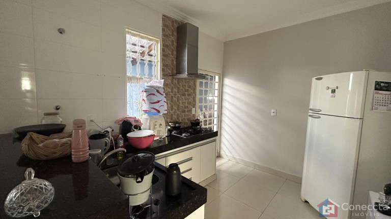 Imagem Casa com 3 Quartos à Venda,  em Jardim Vitória - Patos De Minas
