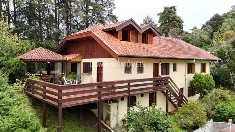 Imagem Casa com 4 Quartos à Venda, 167 m² em Região Do Vale Encantado - Campos Do Jordão Imagem Casa com 4 Quartos à Venda, 167 m² em Região Do Vale Encantado - Campos Do Jordão