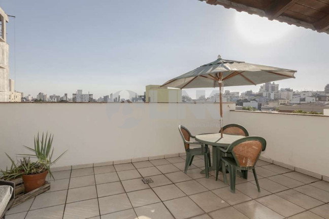 Imagem Imóvel com 2 Quartos à Venda, 149.207 m² em Auxiliadora - Porto Alegre Imagem Imóvel com 2 Quartos à Venda, 149.207 m² em Auxiliadora - Porto Alegre