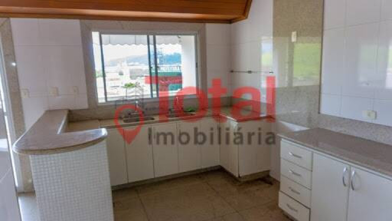 Cobertura com 5 Quartos à Venda,  em Centro - Coronel Fabriciano