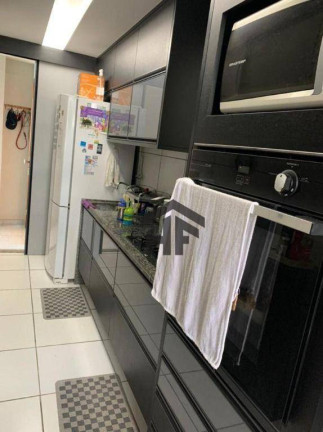 Imagem Apartamento com 2 Quartos à Venda, 80 m² em Casa Amarela - Recife