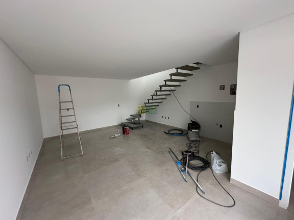 Imagem Sobrado com 2 Quartos à Venda, 80 m² em Zimbros - Bombinhas Imagem Sobrado com 2 Quartos à Venda, 80 m² em Zimbros - Bombinhas