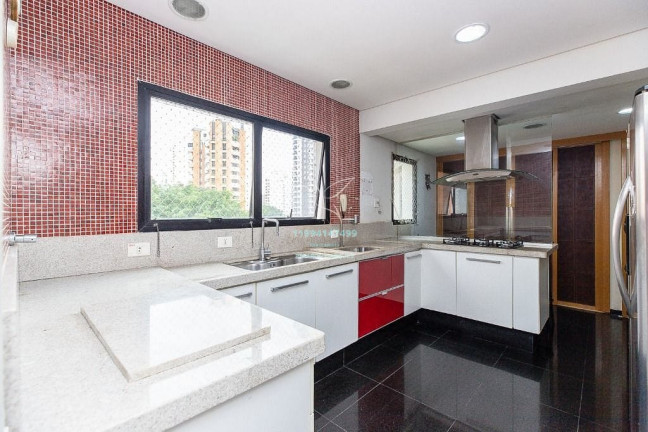 Imagem Apartamento com 4 Quartos à Venda, 202 m² em Moema - São Paulo