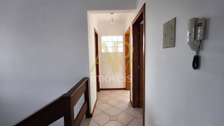 Imagem Casa com 3 Quartos à Venda, 285 m² em Canto - Florianópolis Imagem Casa com 3 Quartos à Venda, 285 m² em Canto - Florianópolis