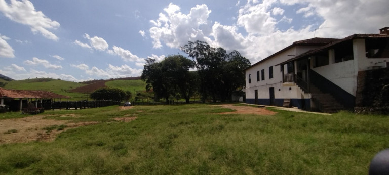 Imagem Fazenda à Venda, 100 m² em Parque Das Rosas - Roseira Imagem Fazenda à Venda, 100 m² em Parque Das Rosas - Roseira