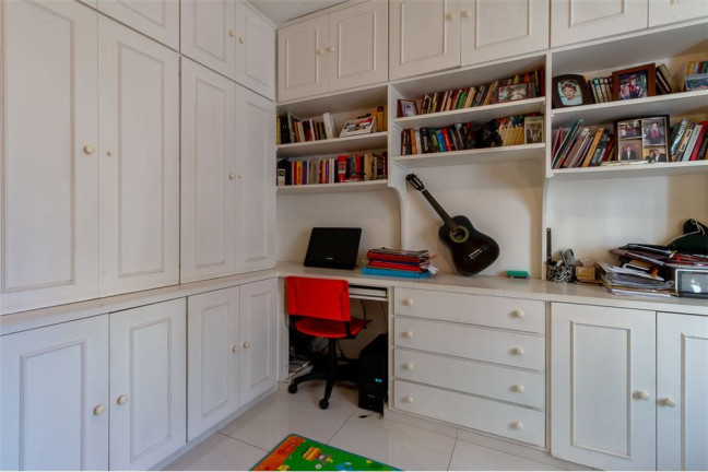 Imagem Apartamento com 4 Quartos à Venda, 191 m² em Higienópolis - São Paulo Imagem Apartamento com 4 Quartos à Venda, 191 m² em Higienópolis - São Paulo