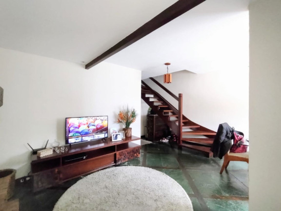 Imagem Casa com 4 Quartos à Venda, 114 m² em Santa Cecília - Teresópolis Imagem Casa com 4 Quartos à Venda, 114 m² em Santa Cecília - Teresópolis