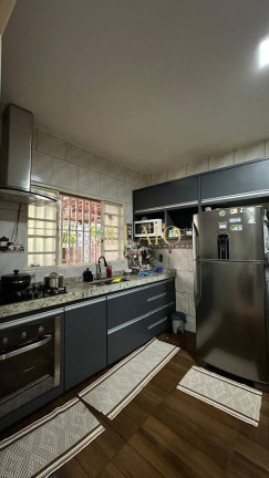 Imagem Casa com 3 Quartos à Venda, 130 m² em Setor Perim - Goiânia Imagem Casa com 3 Quartos à Venda, 130 m² em Setor Perim - Goiânia