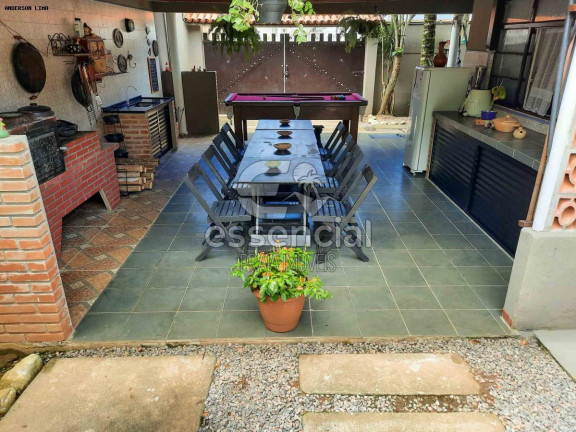 Imagem Casa com 4 Quartos à Venda, 208 m² em Perequê Mirim - Ubatuba