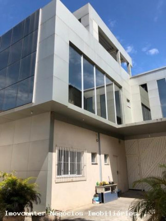 Galpão à Venda, 750 m² em Benfica - Rio De Janeiro