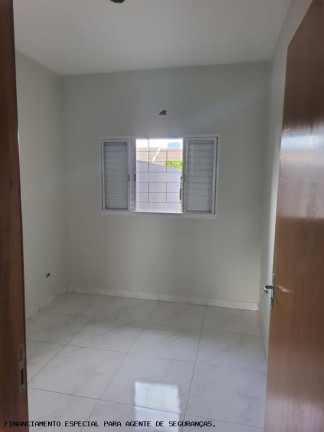 Imagem Casa com 3 Quartos à Venda, 72 m² em Jardim Carmelo - Sarandi Imagem Casa com 3 Quartos à Venda, 72 m² em Jardim Carmelo - Sarandi