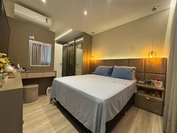 Imagem Apartamento com 4 Quartos à Venda, 136 m² em Meia Praia - Itapema Imagem Apartamento com 4 Quartos à Venda, 136 m² em Meia Praia - Itapema