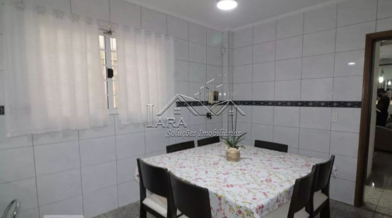 Imagem Sobrado com 4 Quartos à Venda, 283 m² em Penha De França - São Paulo