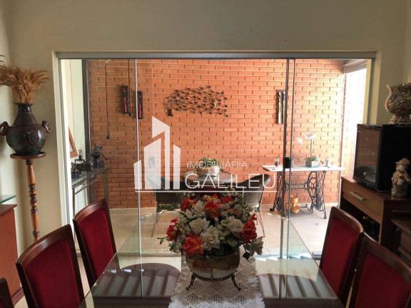 Imagem Casa com 4 Quartos à Venda, 212 m² em Jardim Chapadão - Campinas Imagem Casa com 4 Quartos à Venda, 212 m² em Jardim Chapadão - Campinas