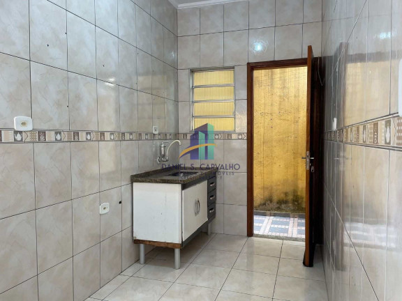 Imagem Casa com 1 Quarto à Venda, 30 m² em Maracanã - Praia Grande Imagem Casa com 1 Quarto à Venda, 30 m² em Maracanã - Praia Grande